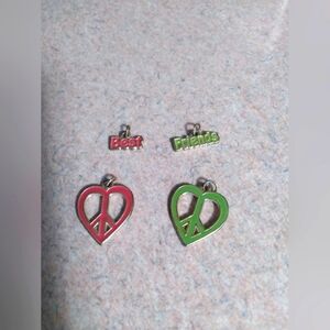Peace sign best friend pendants